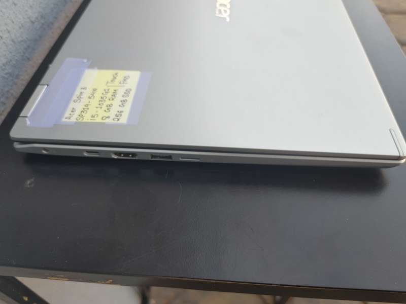 ACER - SPIN 3 - 2 in 1 - Touch -Pen - i5 10th Gen - 8GB Ram - 256GB SSD - Excellent Condition