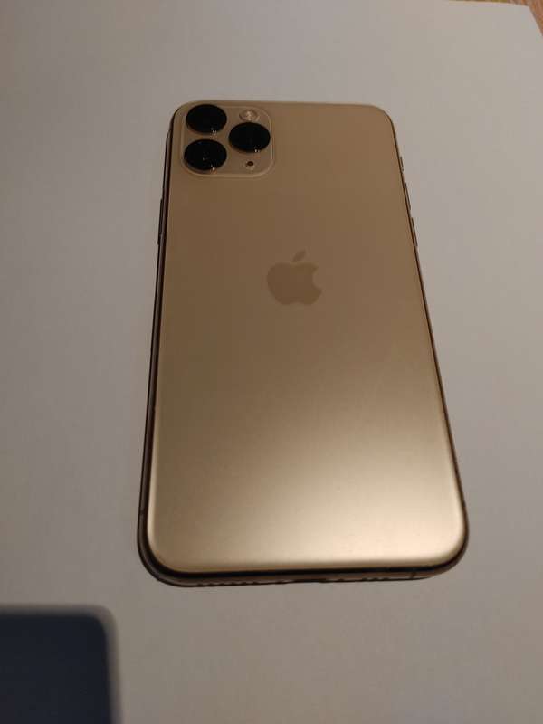 iPhone 11 Pro - Gold Colour - 256GB - Excellent Condition