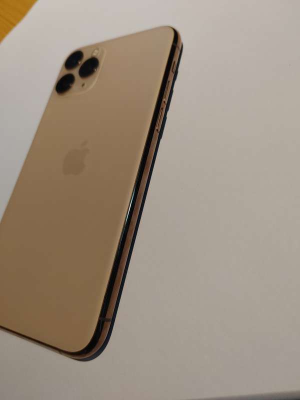 iPhone 11 Pro - Gold Colour - 256GB - Excellent Condition