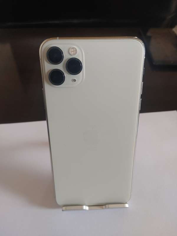 iPhone 11 Pro Max - Silver Colour - 64GB - Excellent Condition
