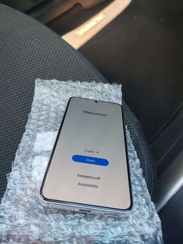 Samsung Galaxy - S22 - 5G -  Pink Gold - 128GB  - EXCELLENT CONDITION