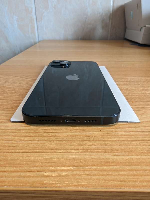 iPhone 14 Plus - eSim Only - Midnight Colour - 256GB - Mint Condition
