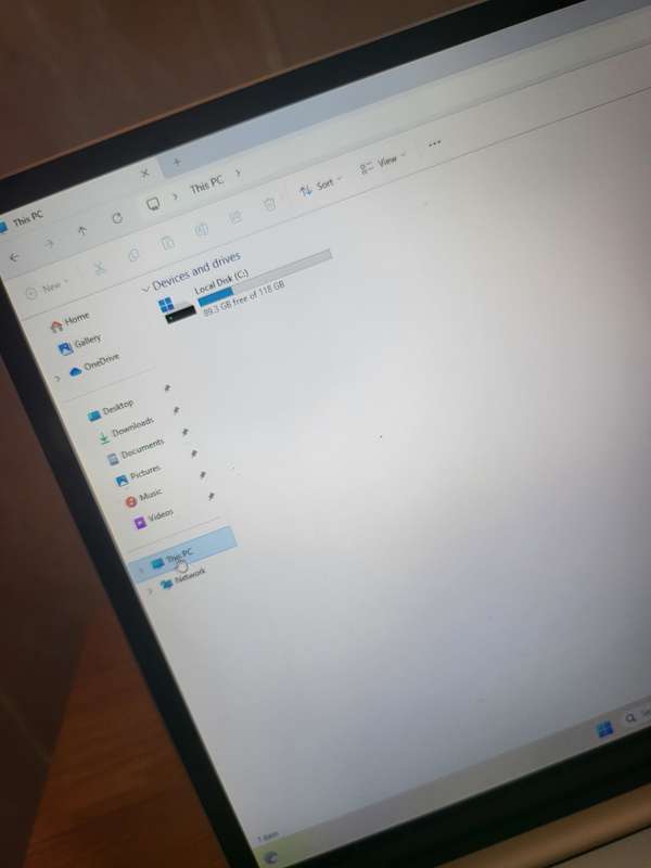 Microsoft Surface Laptop GO - i5 10th Gen - 8GB - 128GB SSD - Touch Screen - Excellent Condition