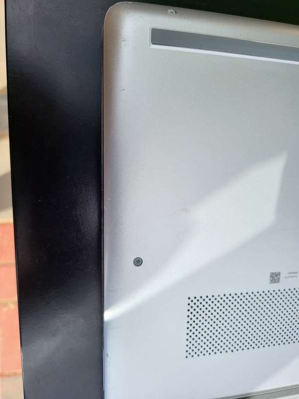 HP 14 12th GEN i7, 8GB RAM, 256SSD, FHD