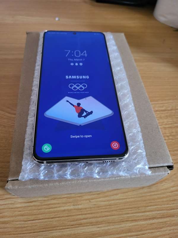 Samsung Galaxy - S21 - 5G - 256GB - Olympic Ed - All Networks - Phantom Blue - EXCELLENT CONDITION