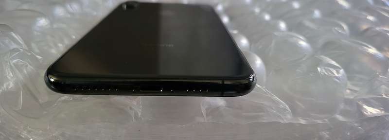 iPhone - XS Max - Space Grey - 64GB - EXCELLENT Condition
