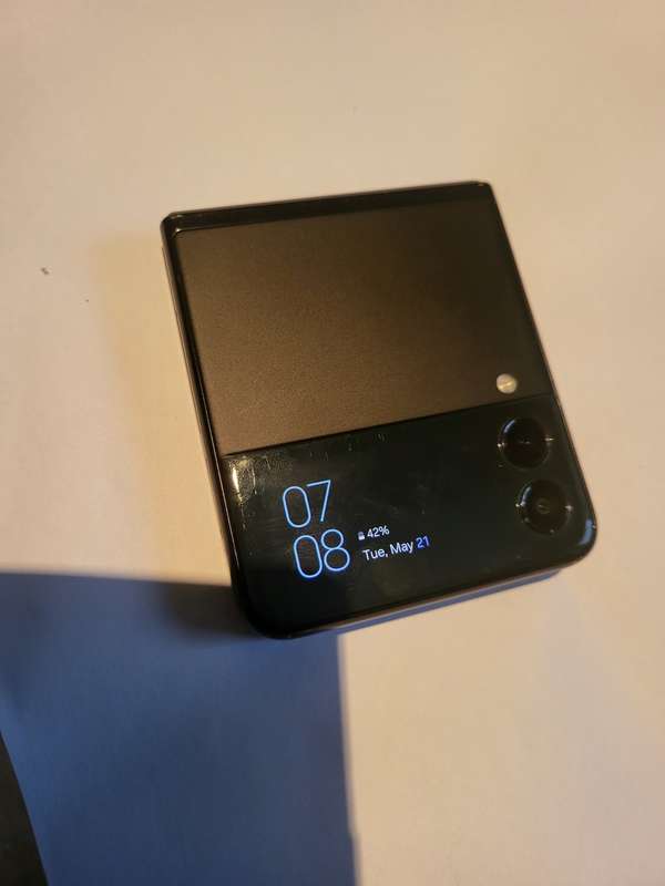 Samsung Galaxy - FLIP 3 - 5G - 256GB - All Networks - Phantom Black - Very Good Condition
