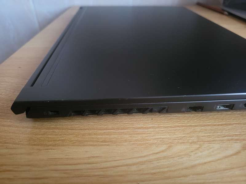 WootBook Pro II - Ryzen 5 - 16GB - 1TB SSD NVMe - GTX 1650 - Gaming Laptop - Mint Condition