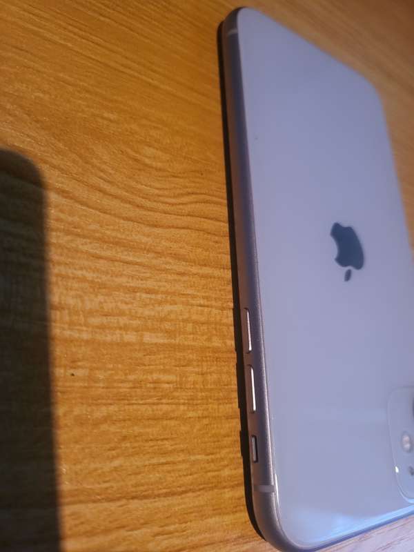 iPhone 11 - Purple - 64GB - Excellent Condition - PLEASE READ!!