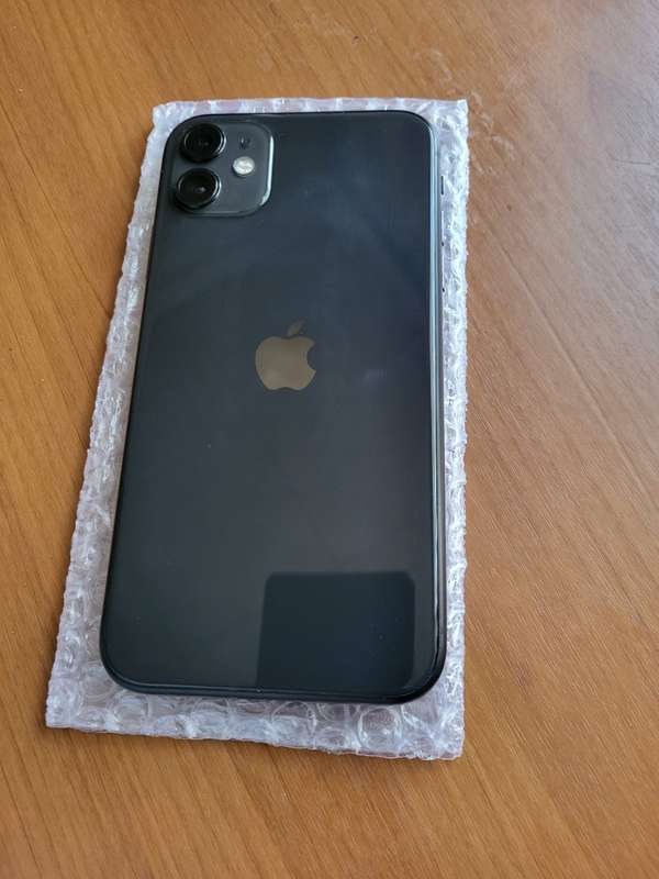 iPhone 11 - Black - 256GB - Excellent Condition - Please Read