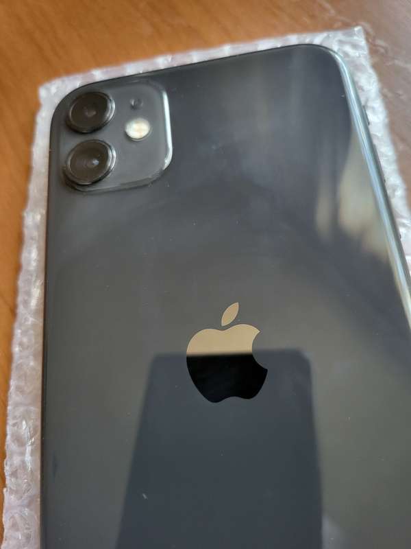 iPhone 11 - Black - 256GB - Excellent Condition - Please Read