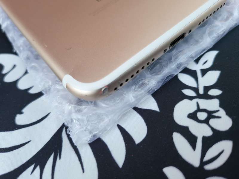 iPhone 7 Plus - Gold - 128GB - Very Good Condition