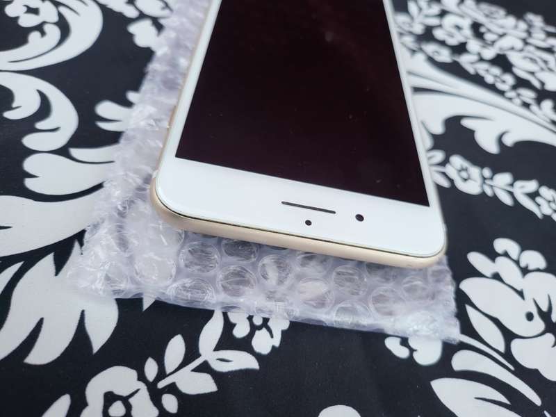iPhone 7 Plus - Gold - 128GB - Very Good Condition