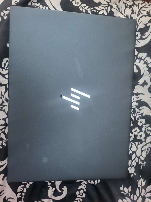 HP Elite - Dragonfly G3 - i7 12th Gen -16GB Ram - 256GB SSD - Touch Screen - Very Good Condition