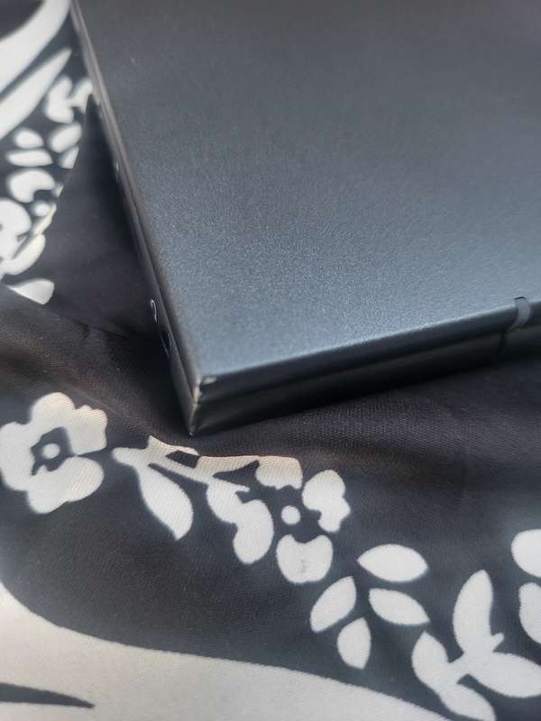 HP Elite - Dragonfly G3 - i7 12th Gen -16GB Ram - 256GB SSD - Touch Screen - Very Good Condition