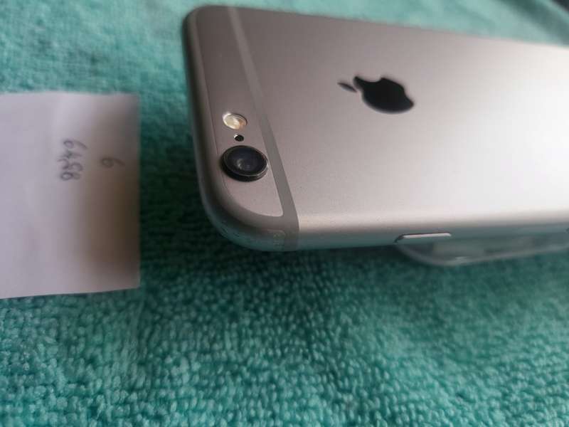 iPhone 6 - Space Grey - 64GB