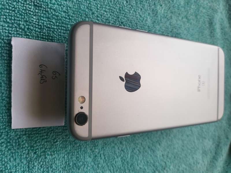 iPhone 6s - Space Grey - 64GB - Excellent Condition - Complete Package