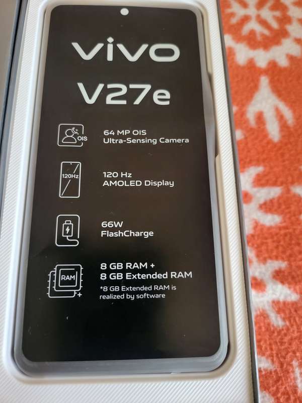 Vivo - V27e - Glory Black - 256GB - Dual Sim - New Opened Box