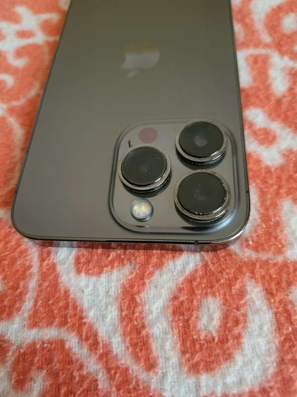 iPhone 13 Pro - Graphite - 128GB - Excellent Condition - With Extras