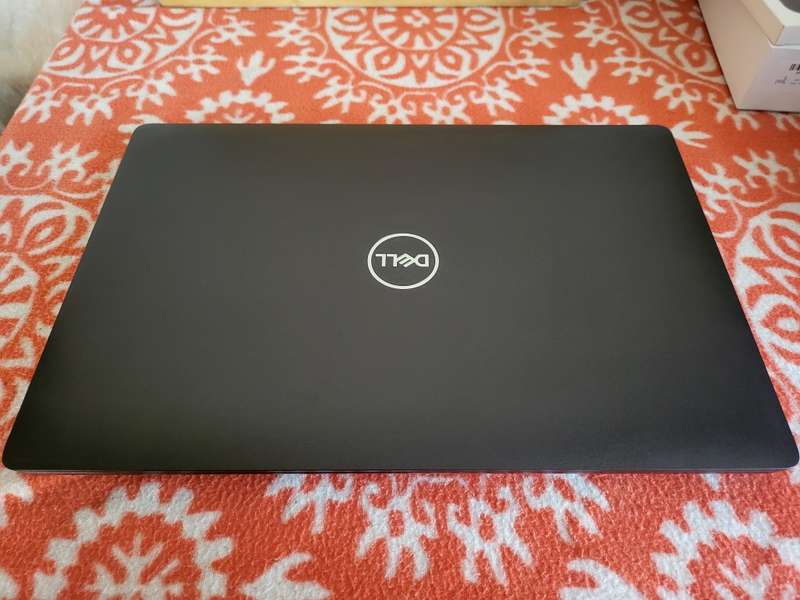 Dell Latitude - 5501 - i7 9th Gen - 16GB Ram - 256GB SSD - Excellent Condition
