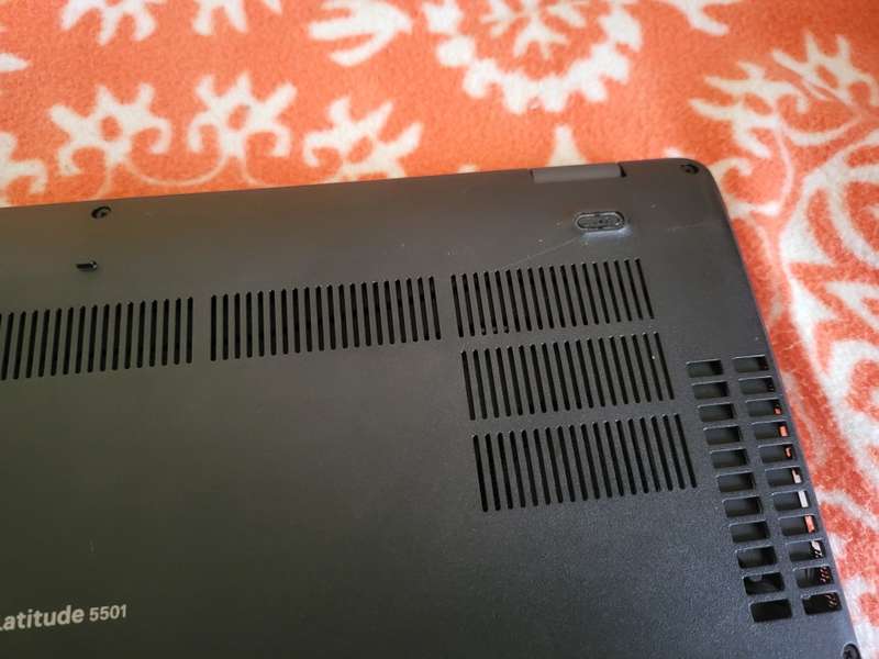 Dell Latitude - 5501 - i7 9th Gen - 16GB Ram - 256GB SSD - Excellent Condition
