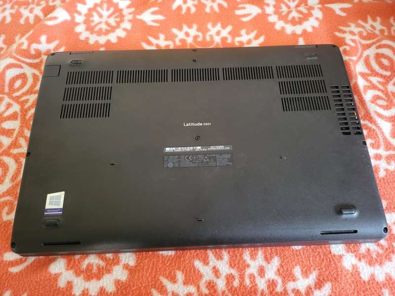 Dell Latitude - 5501 - i7 9th Gen - 16GB Ram - 256GB SSD - Excellent Condition