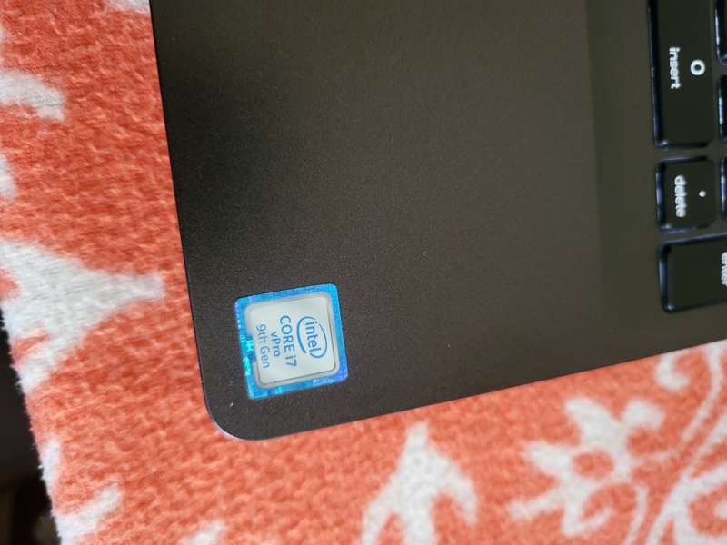 Dell Latitude - 5501 - i7 9th Gen - 16GB Ram - 256GB SSD - Excellent Condition