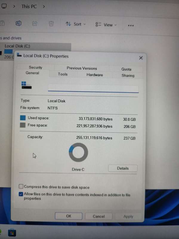 Dell Latitude - 5501 - i7 9th Gen - 16GB Ram - 256GB SSD - Excellent Condition