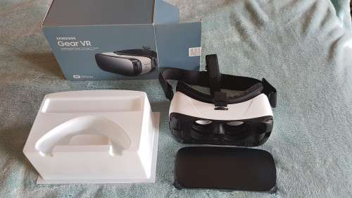 GENUINE SAMSUNG VR OCULUS Viever