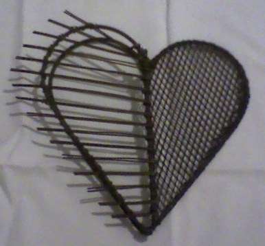 Rustic Wire Designer Heart Decoration
