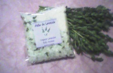 Organic Lavender Bath Salts with real essential oils - perfect gift or just to spoil yourself.