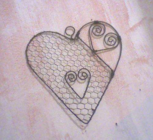 Rustic Wire Designer Heart for Decoration