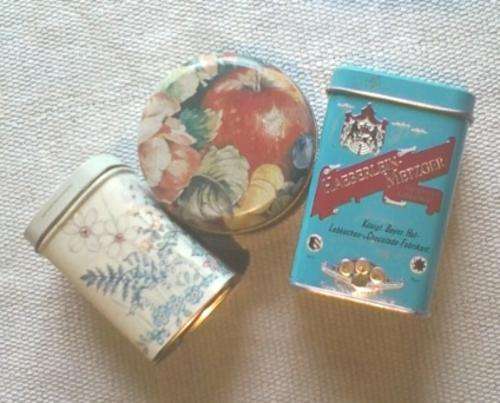3 small collectable tins - lovely condition!
