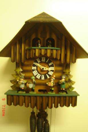LARGE BLACK FOREST CUCKOO CLOCK