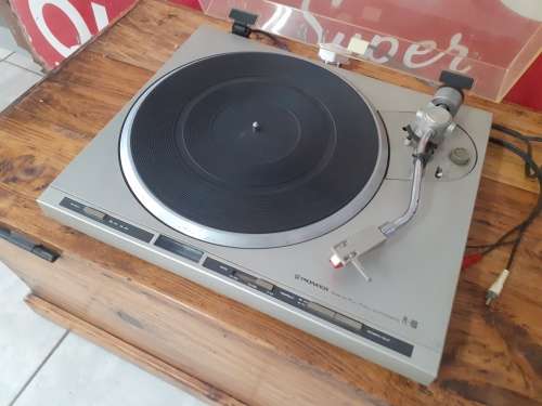 Pioneer PL-400 Turntable with new cartridge