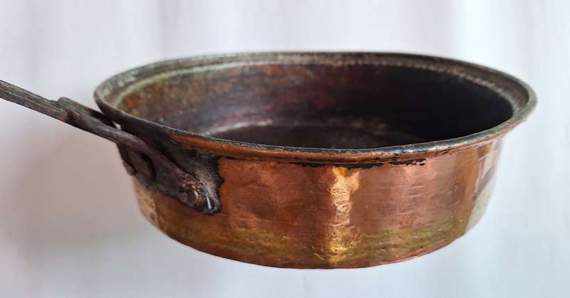 EXTRA Large Long Handled Africana Copper Pot