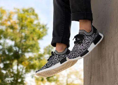 **ADIDAS NMD_R1 PK BY3013 (UK 8)**
