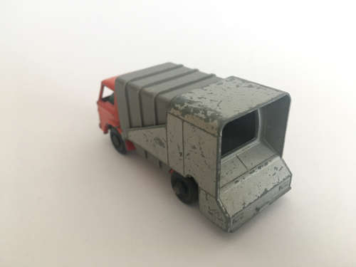 Matchbox - Refuse Truck No.7