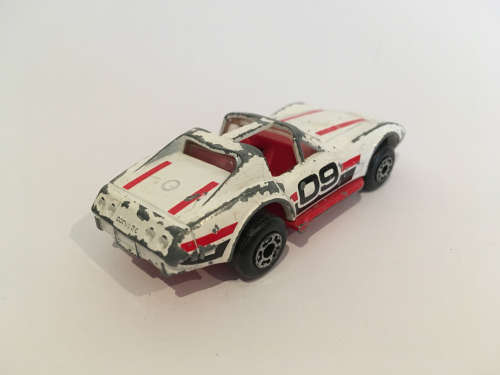 Matchbox - CHEVROLET CORVETTE T-ROOF
