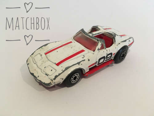 Matchbox - CHEVROLET CORVETTE T-ROOF