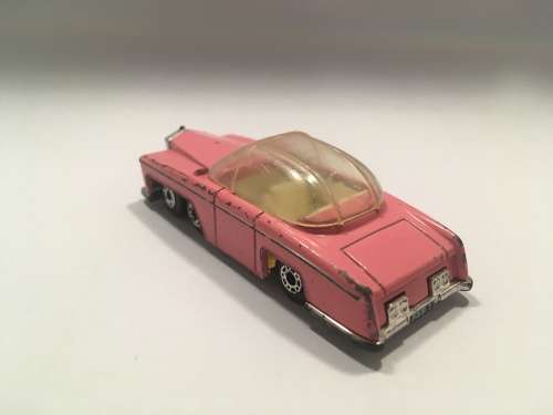 Matchbox - FAB1 - THUNDERBIRDS - LADY PENELOPE'S ROLLS ROYCE