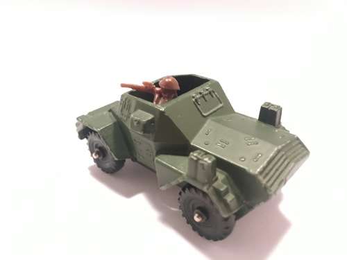 CORGI JUNIORS - DAIMLER SCOUT CAR
