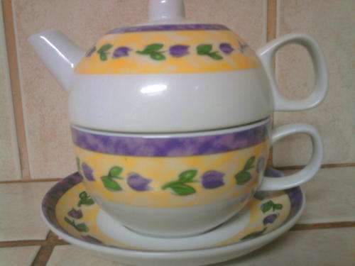 Tea-for-One Teapot and Cup in one