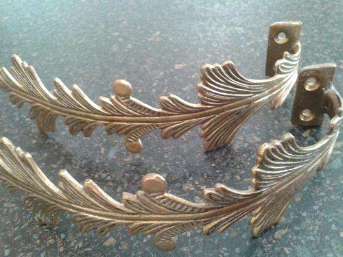 Beautiful solid brass curtain tie backs. Bid per pair