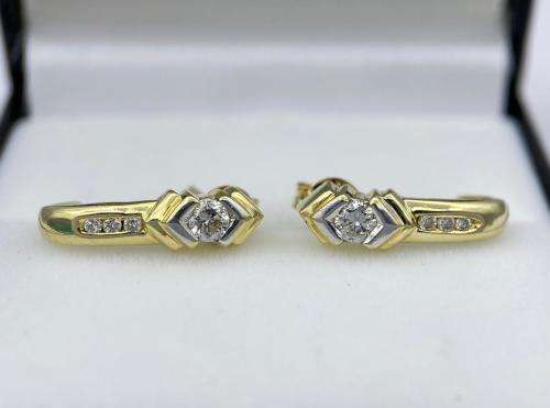 Ladies 18ct diamond Hoop Earrings