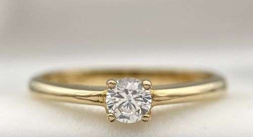 Elegant 0.25ct Diamond solitaire ring