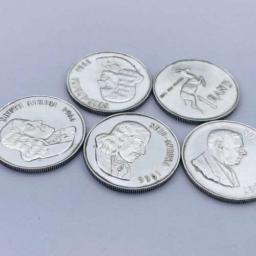 LOT OF 5 OLD SA SILVER 1 Rand Coins