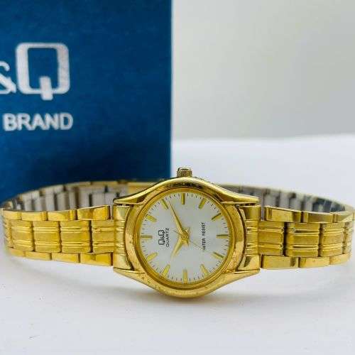 Q&Q Japan Gold Ladies Watch - NEW!