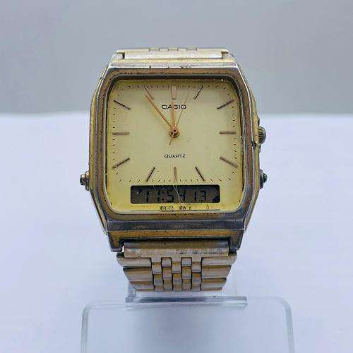 CASIO Quartz Gold Digital Vintage Watch