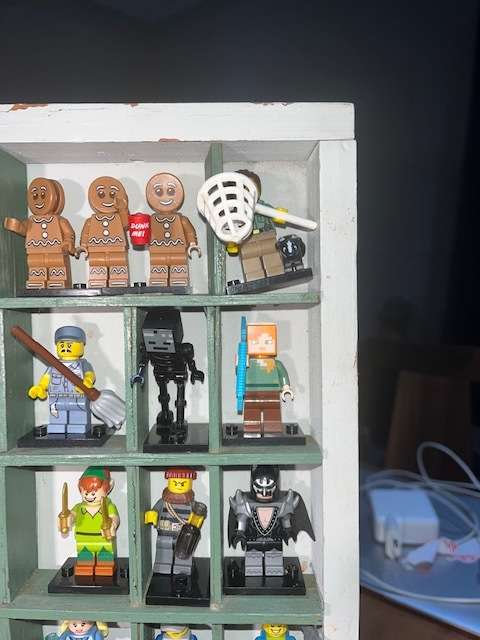 Lego Mini figures (60)